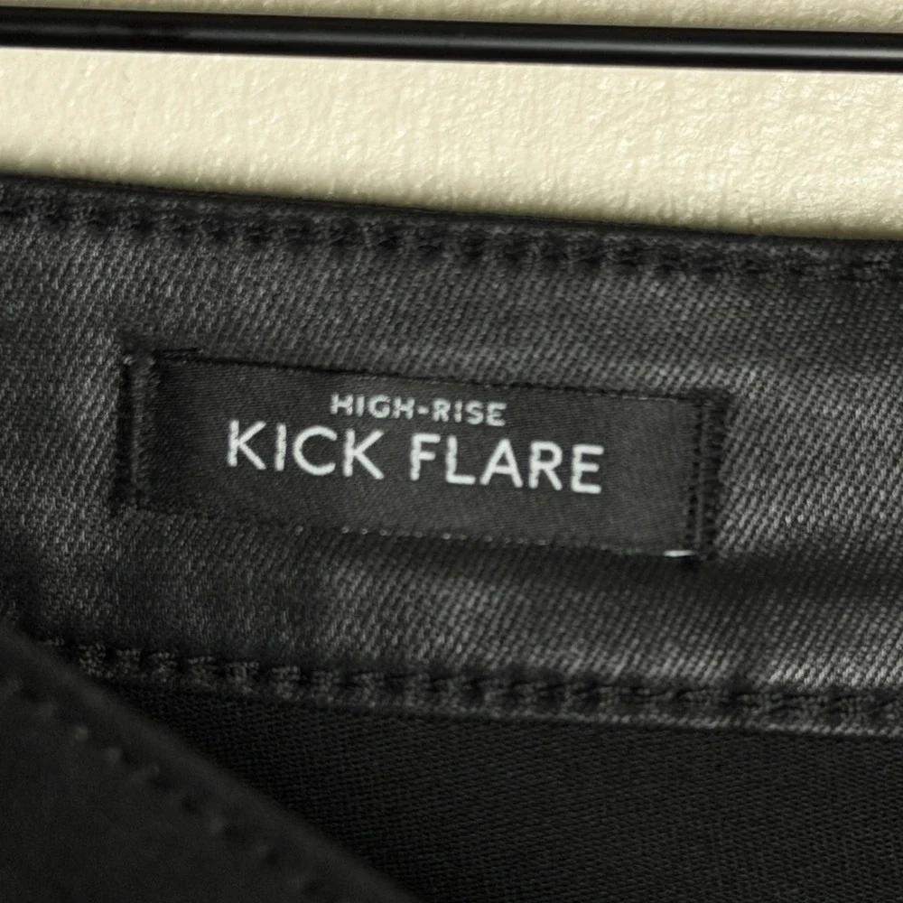 White House Black Market Womens Pants 8 Black High-Rise Kick Flare Coated Denim